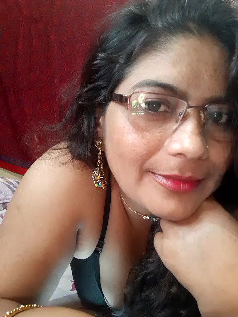 Geetahousewife 11 beautiful face21