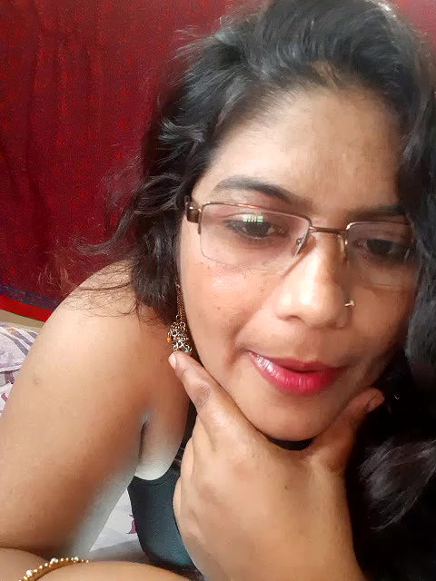Geetahousewife 11 beautiful face21