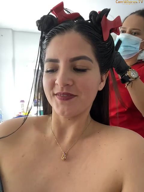 Carolina_novoa 14 enjoying lovense at saloon