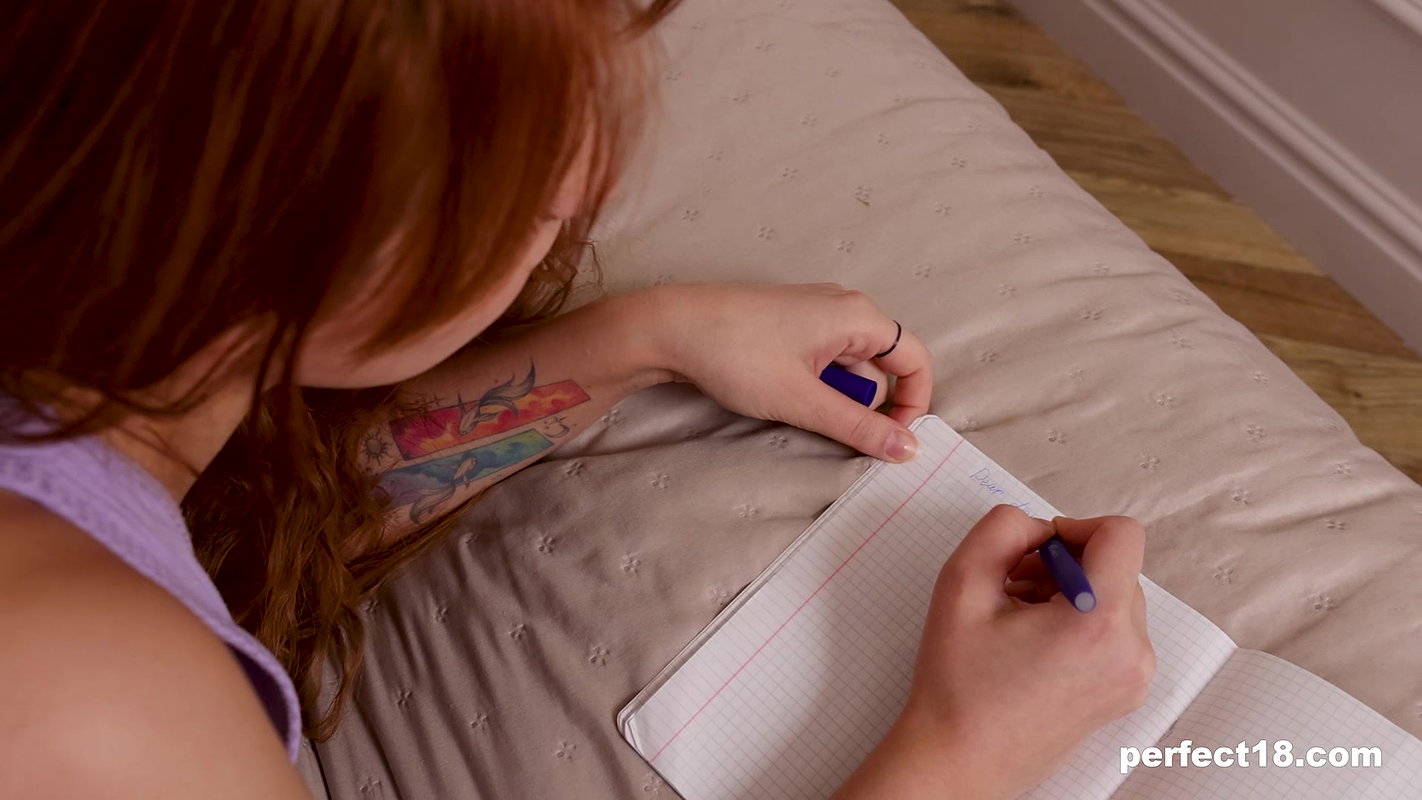 Eva Foreva – Redhead Eva Foreva playing with her pussy