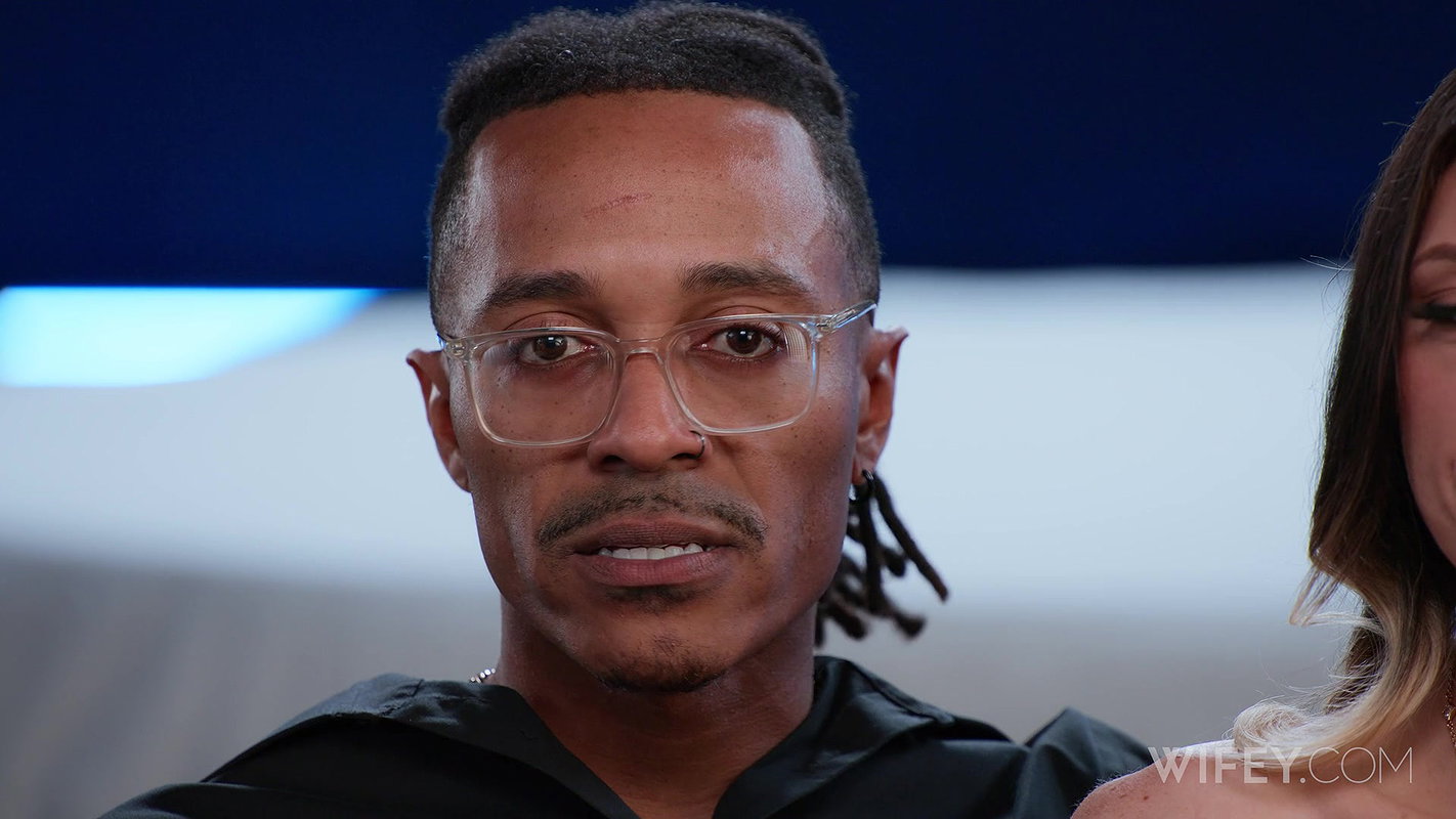 Lola Riley – Lola And Devon_ Hotwife Gets Stretched Out By Massive Cock