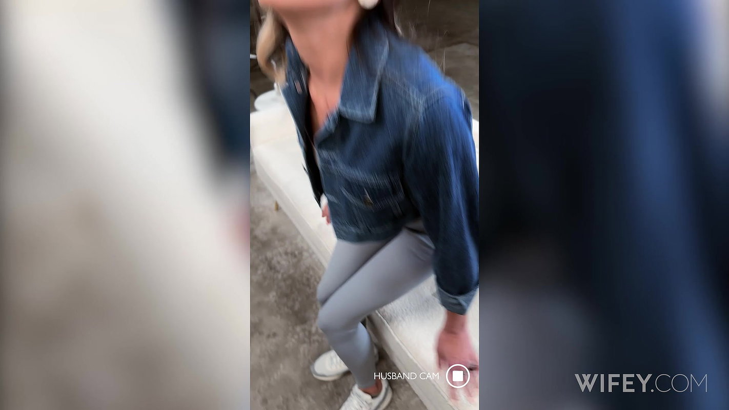 Lola Riley – Lola And Devon_ Hotwife Gets Stretched Out By Massive Cock