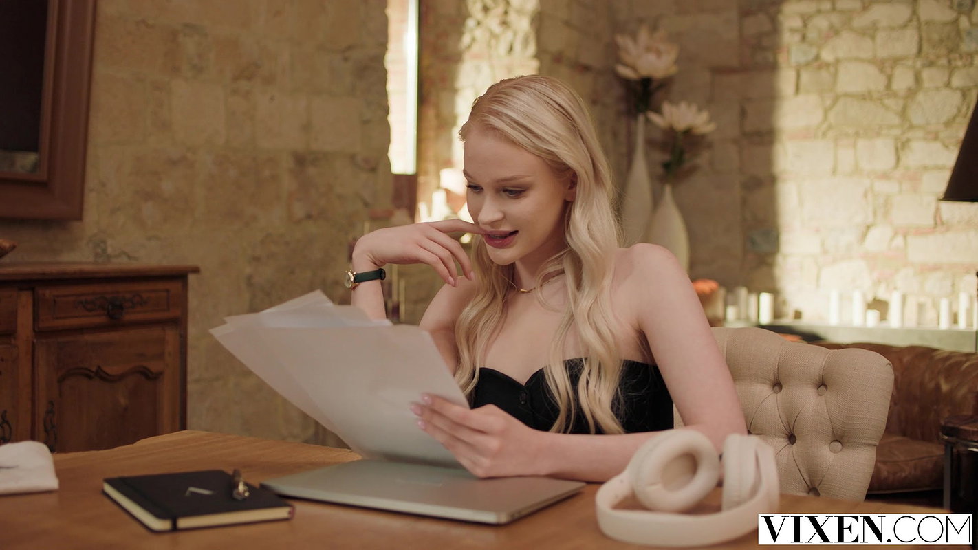 Avrora Meey – Flawless Blonde Can’t Resist Boss’ Thick Cock