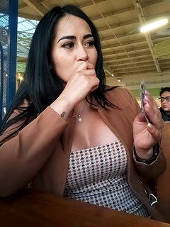 Areviklusine1 8 huge squirting under table in restaurant