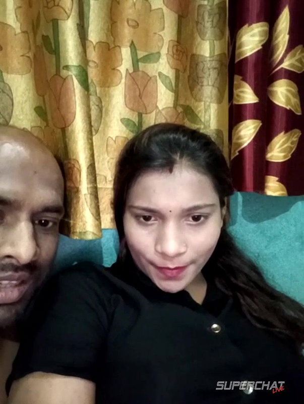 RandiSobha 3 spreading ass hole and insert butt plug