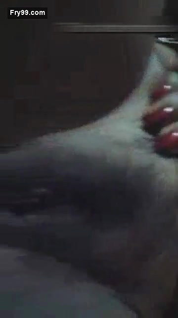 Desi Boudi Showing Her Boobs and Pussy