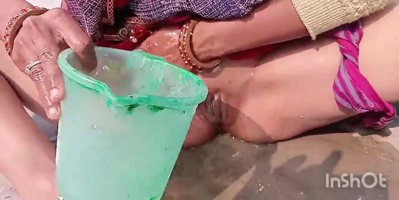 Indian village girl shave her pussy, Indian hot sex girl Reshma bhabhi