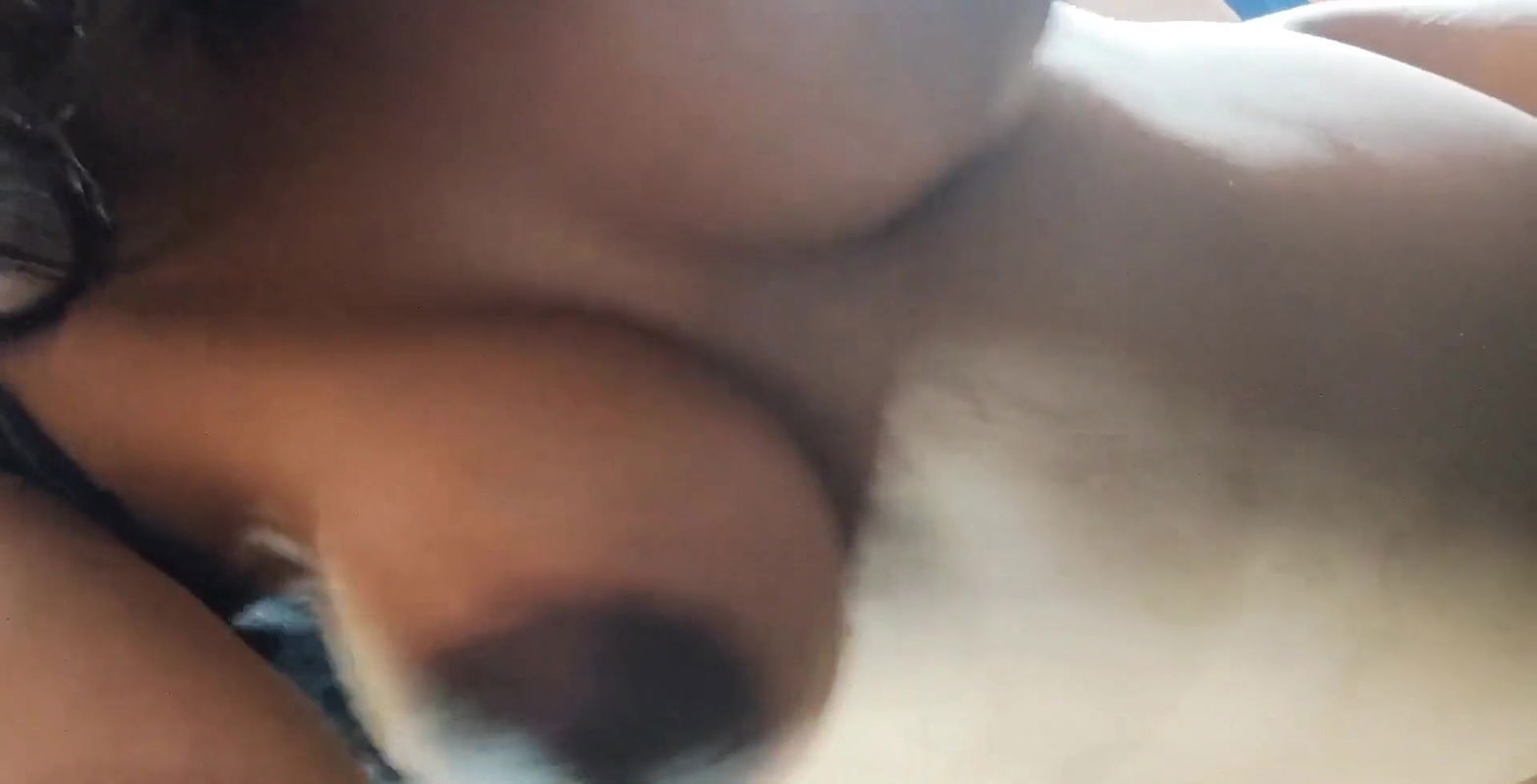 Indian- Bhabhi silayi kr rahi bhabhi ko hard anal sex