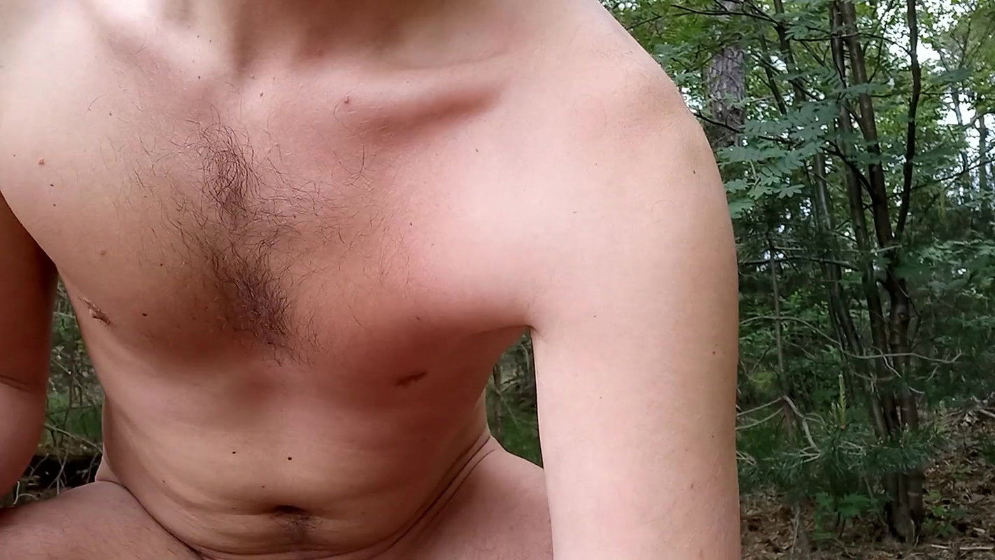 Ball Ass and Cock Slapping in Het Openbaar Met Cock and Ballrings