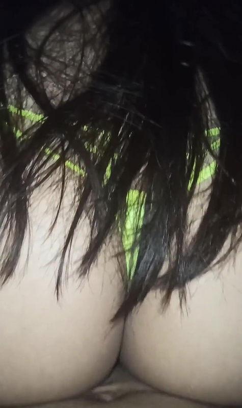 My girlfriend’s shameless friend gave me her ass again