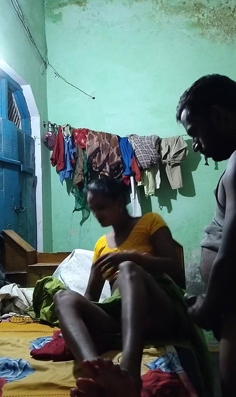 My Wife Beth Bennett Wants Designer Clothes But Doesn’t Want To Pay For It