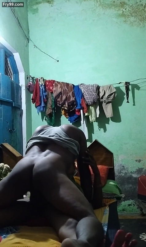 My Wife Beth Bennett Wants Designer Clothes But Doesn’t Want To Pay For It