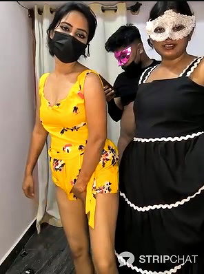 Family02 3some showGB