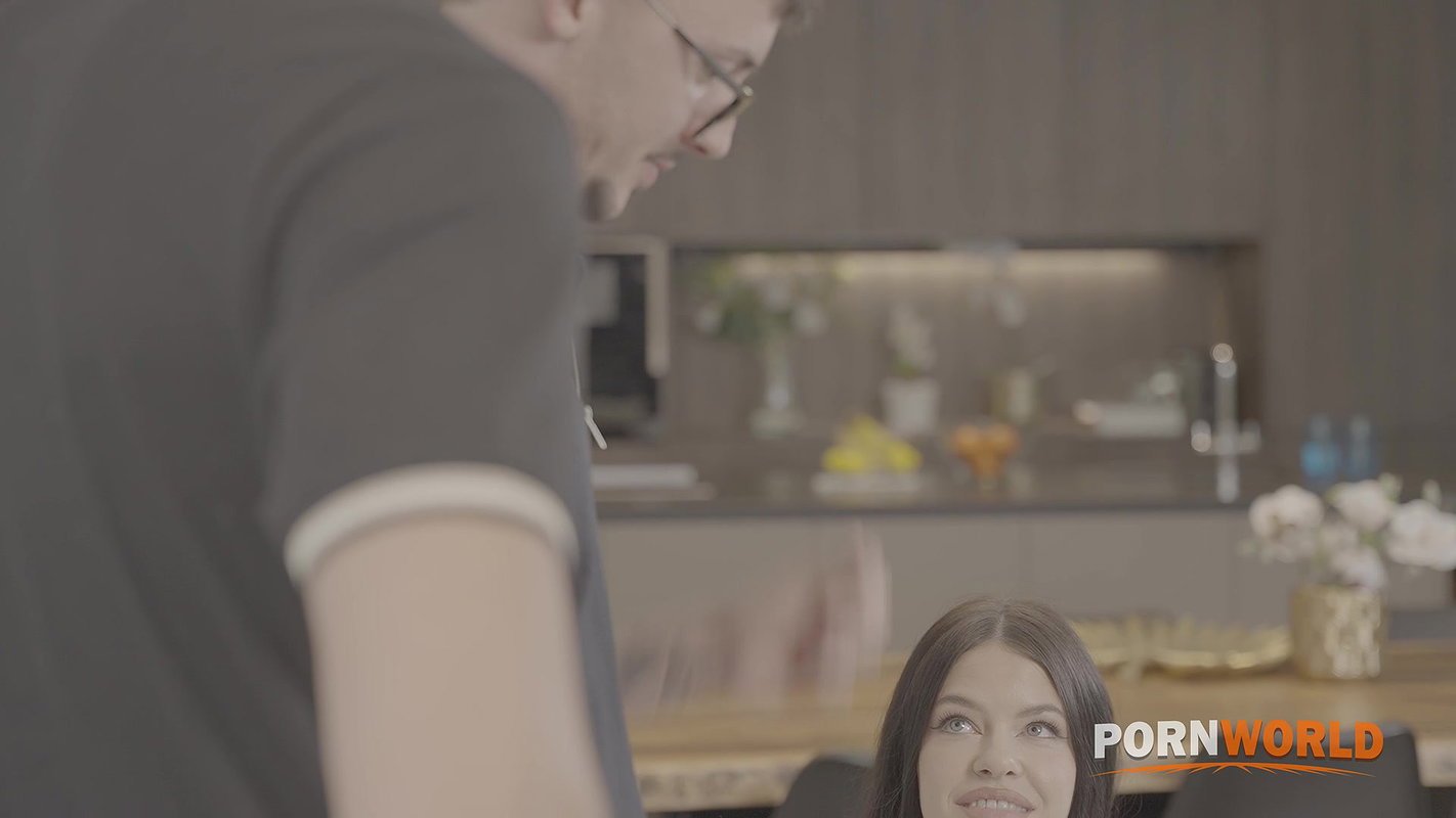 PornWorld.26.04.16.Rossa.Vaxx.BTS.XXX.1080p