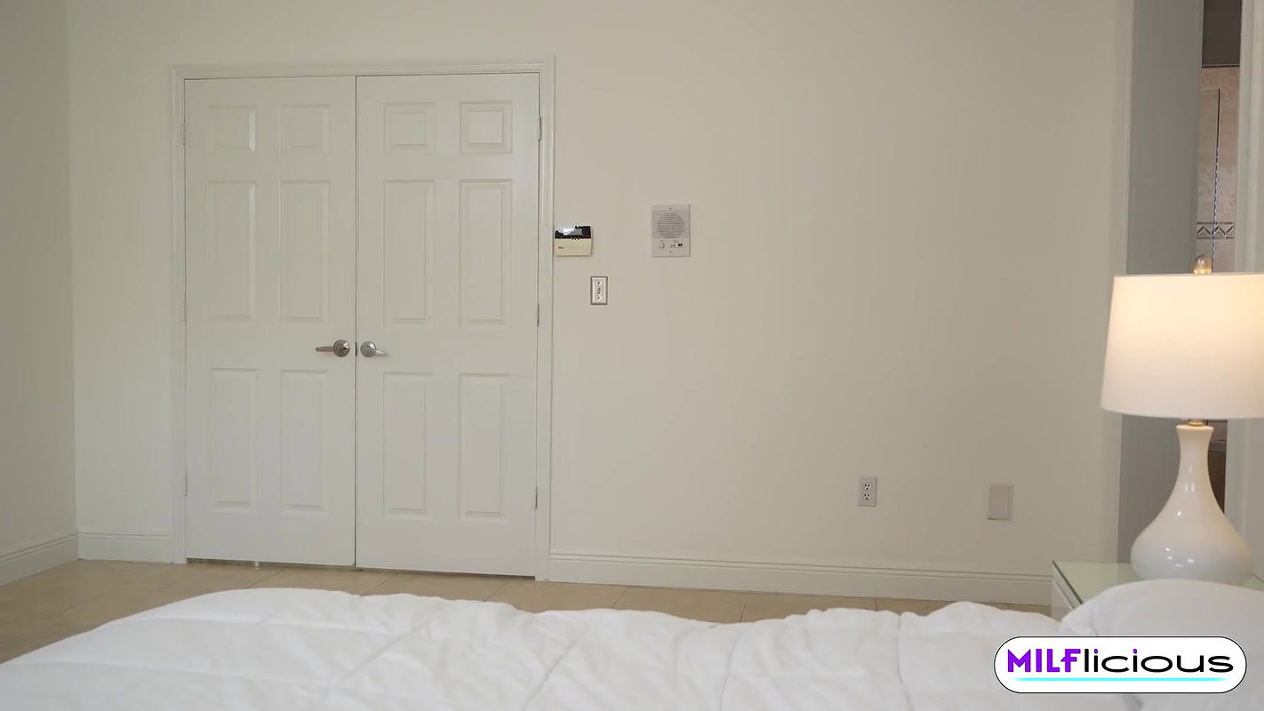 Tiffani Madison – My Stepmom Let me USE Her w_ MILF Tiffani Madison