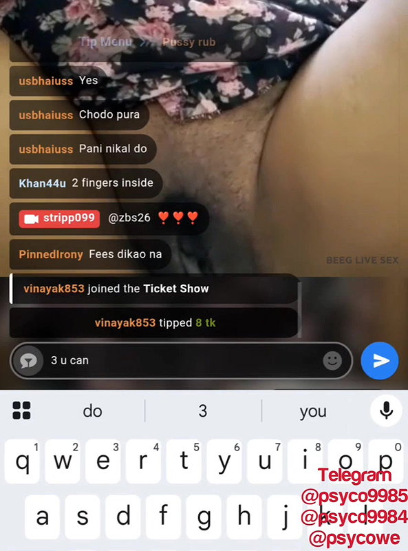 Stripp099 2 Ticket show pussy fingering