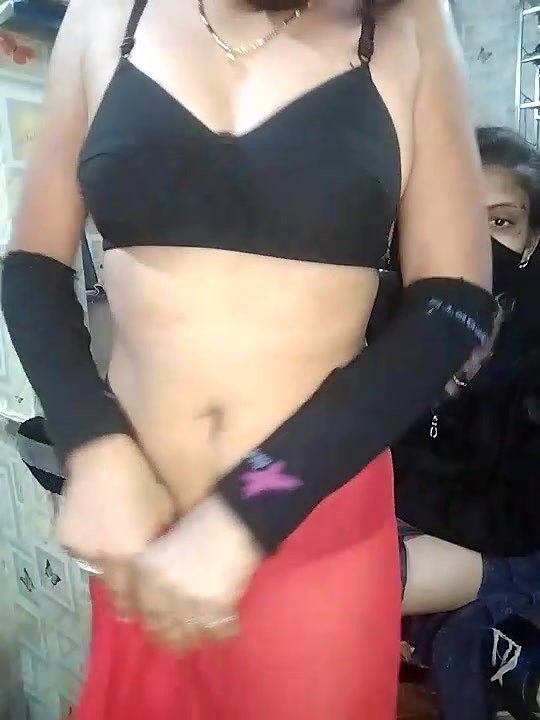 Miss-naina24 Miss-priya24 1 spreading pussy hole