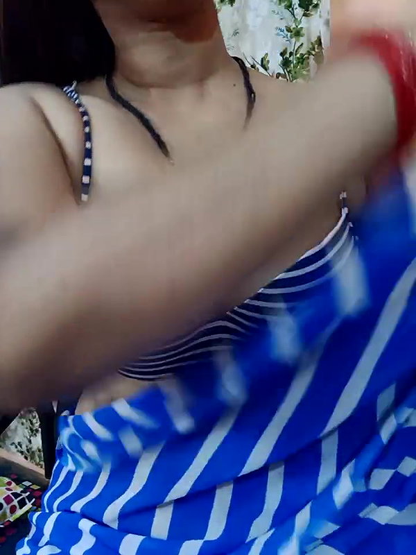 Hotty_sonia36 Ibharani 12 boobs show