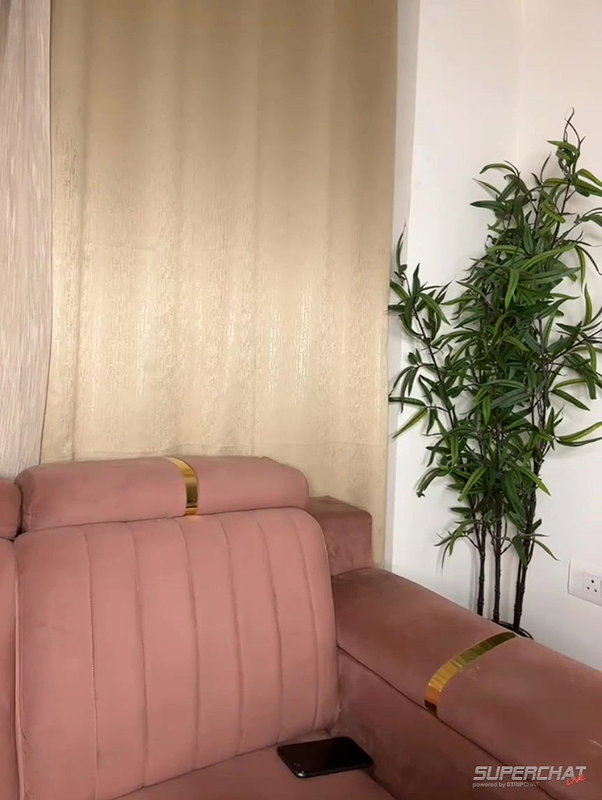 Evequinn 2 amaizing dildo blowjob