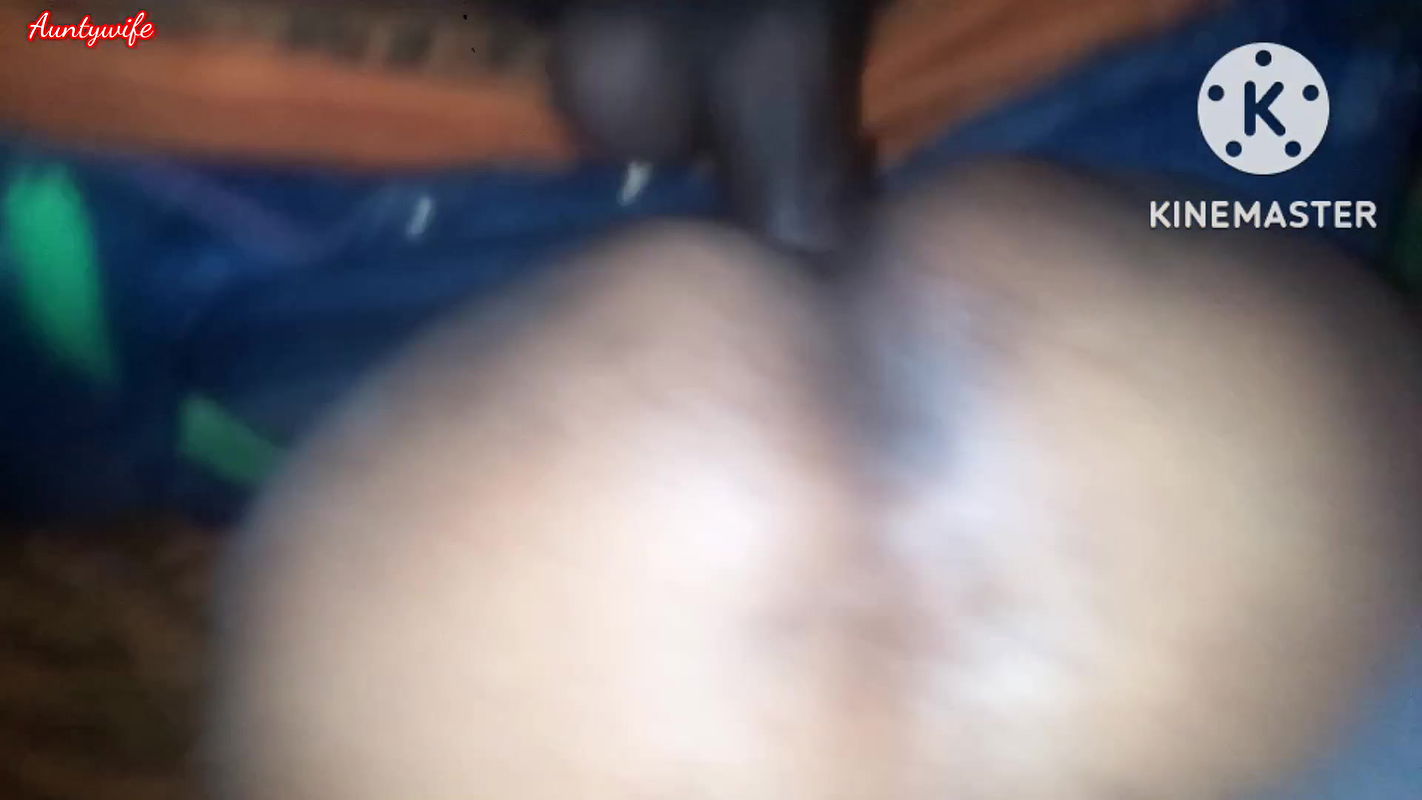 Old village girlfriend Ne mujhe bulakar ulta karke chudwaya