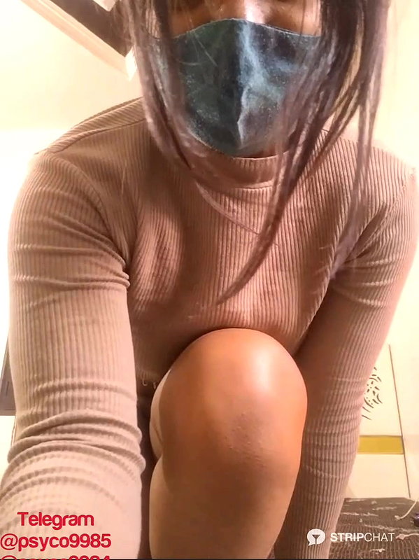 Mohinihot 47 Private show closeup spreading both holes