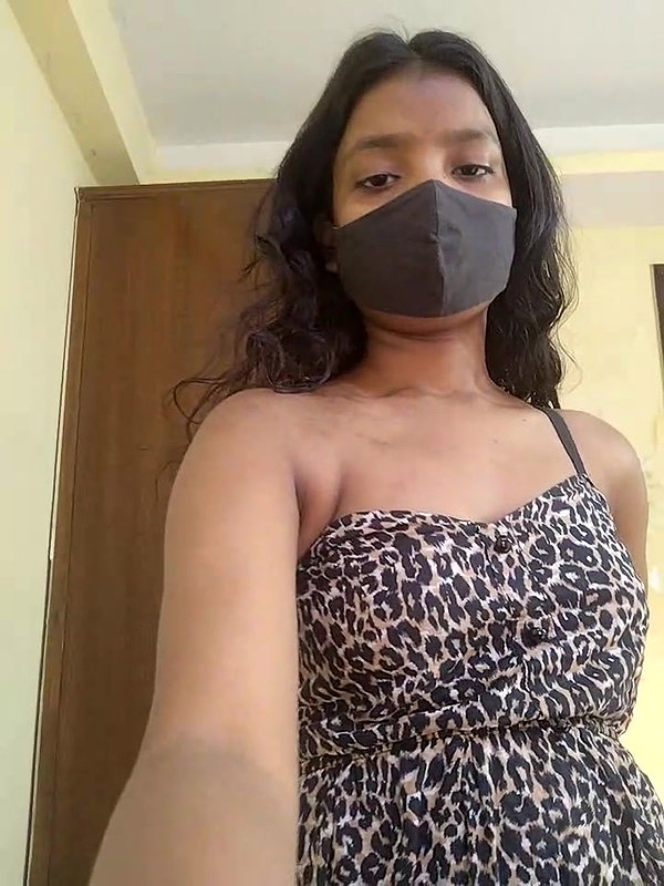 Mohinihot 43 spreading ass hole