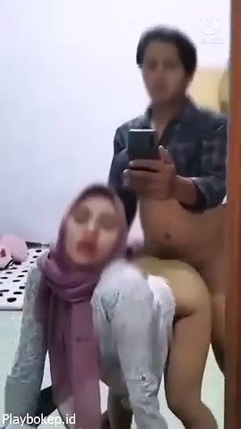Istrinya Mantap Banget Expresi Lagi Sange2nya Area Bokep