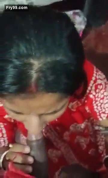 Desi Bhabhi Blowjob