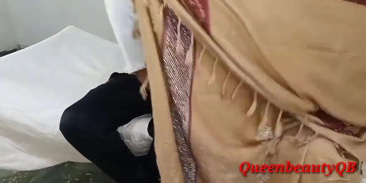 QueenbeautyQB- FIRST TIME PAINFUL ANAL INDIAN SEX WITH HINDI DIRTY AUDIO.