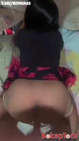 bokep indo nyepong kontol om lanjut ngewe Area Bokep