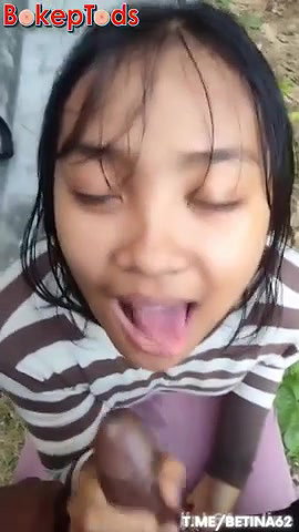 bokep indo nyepong kontol om lanjut ngewe Area Bokep