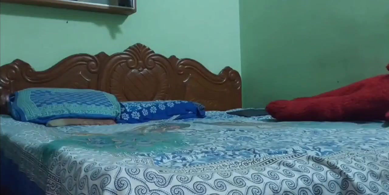 Salu bhabhi hot fuck with hasband scenes.