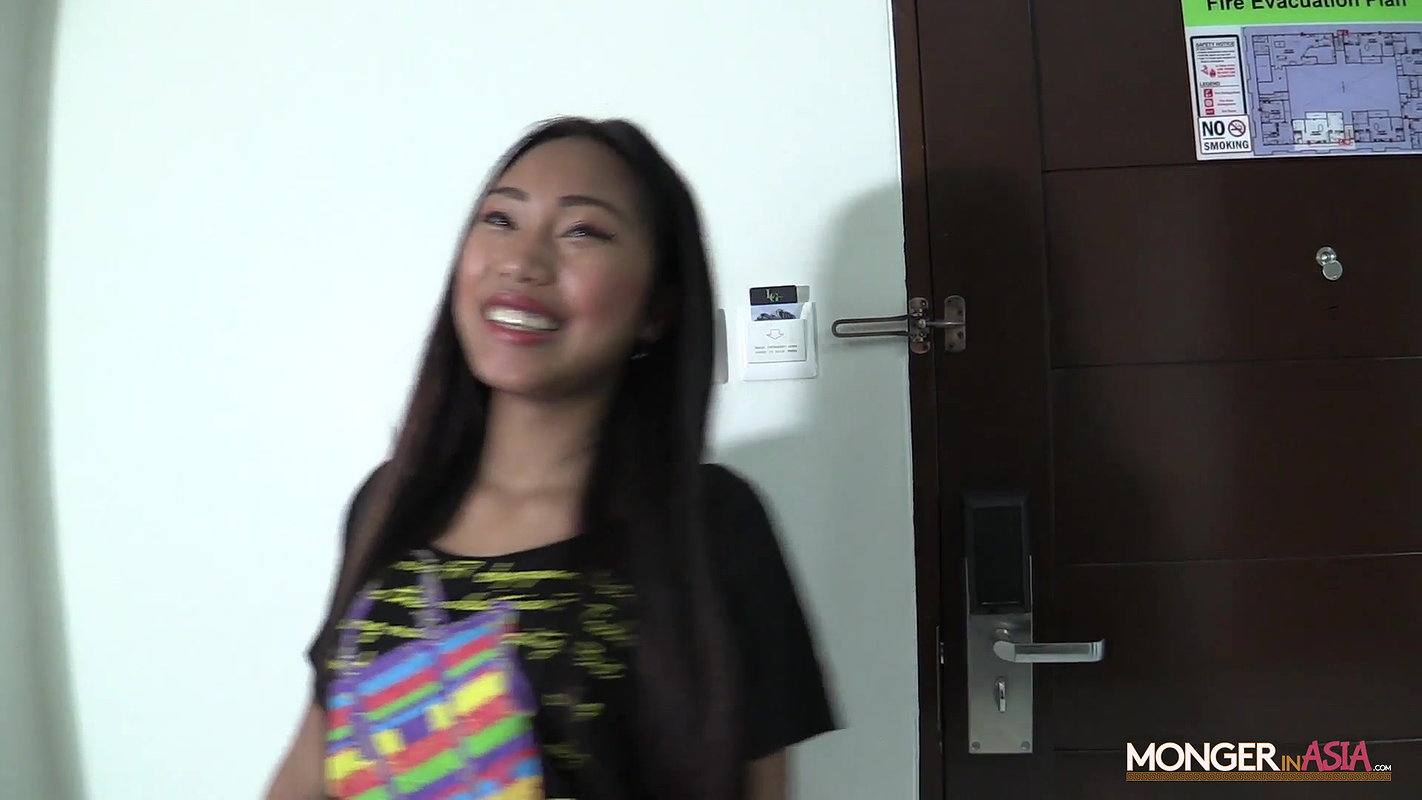 Elisa 3 – MongerInAsia