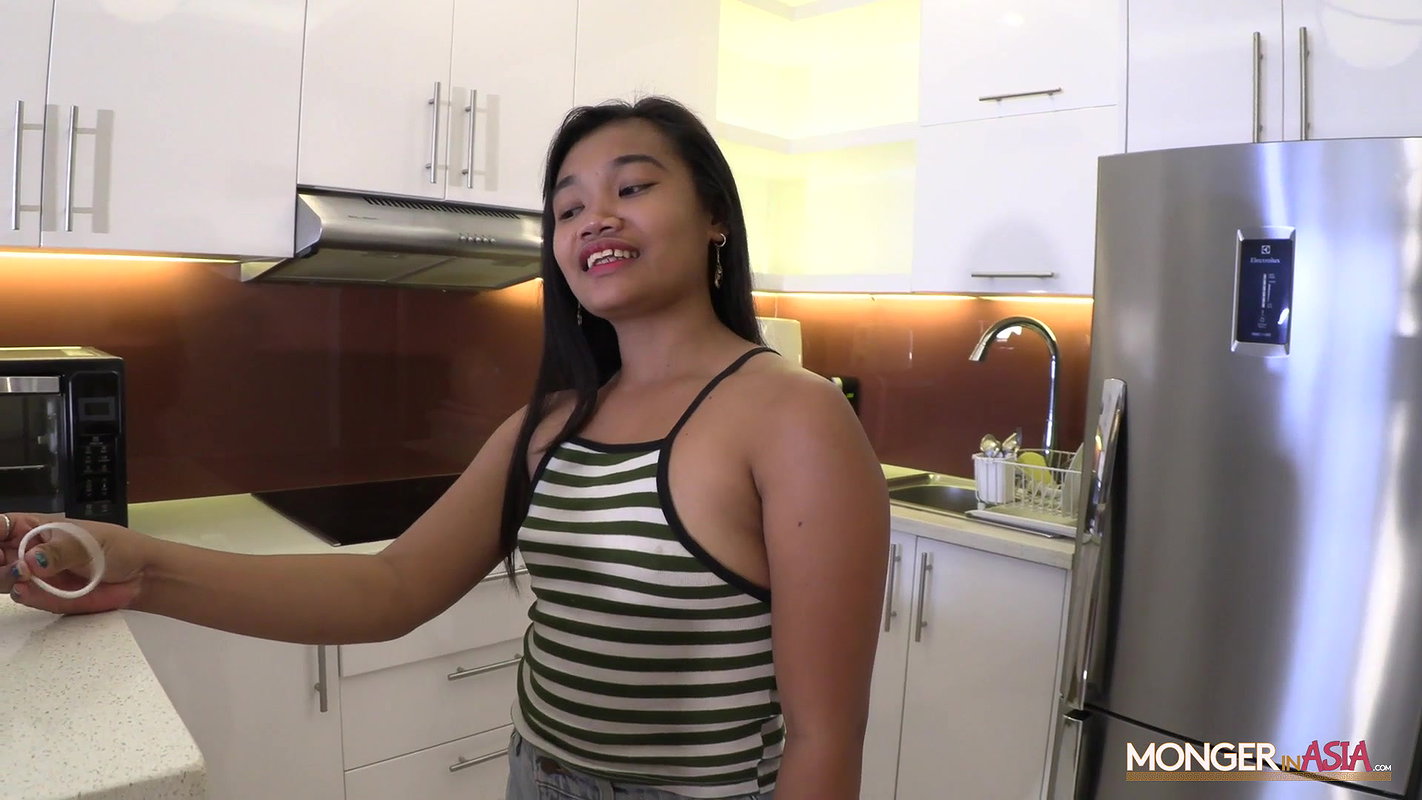 Chloe – MongerInAsia