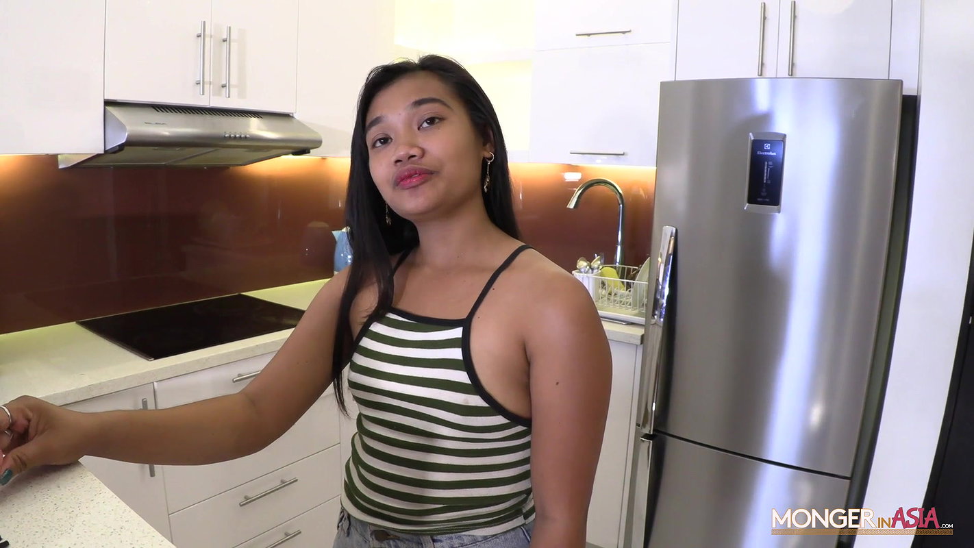 Chloe – MongerInAsia