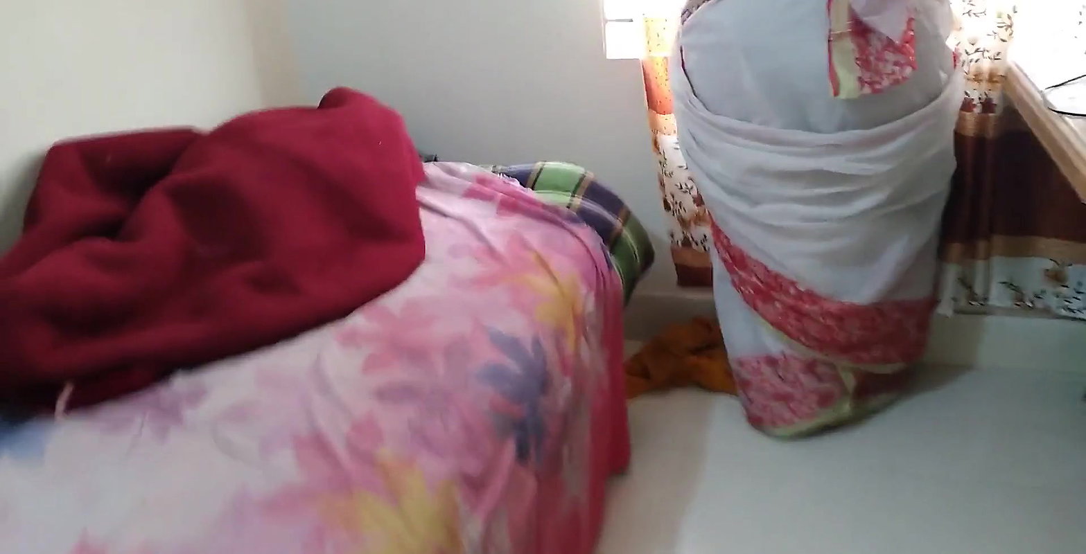 Tamil kand 55 year old Aunty Anal fucking (Beautiful Indian Sexy aunty Huge ass)