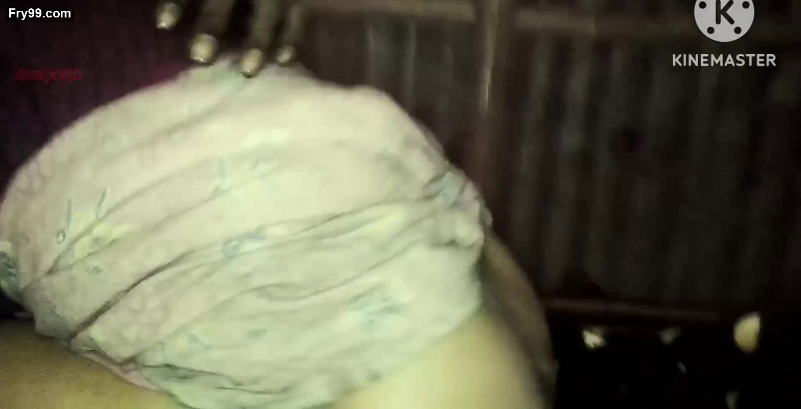 Village ki desi aunty ko jamkar chudai Kiya bahut masti hua aunty ki deep chut