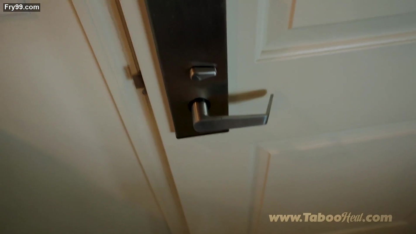 Sleep with step mon in one bed