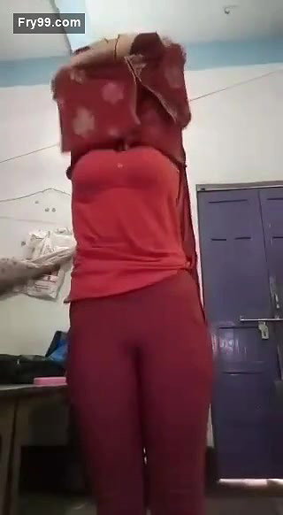 Desi colllage girl shwo her sexy anal