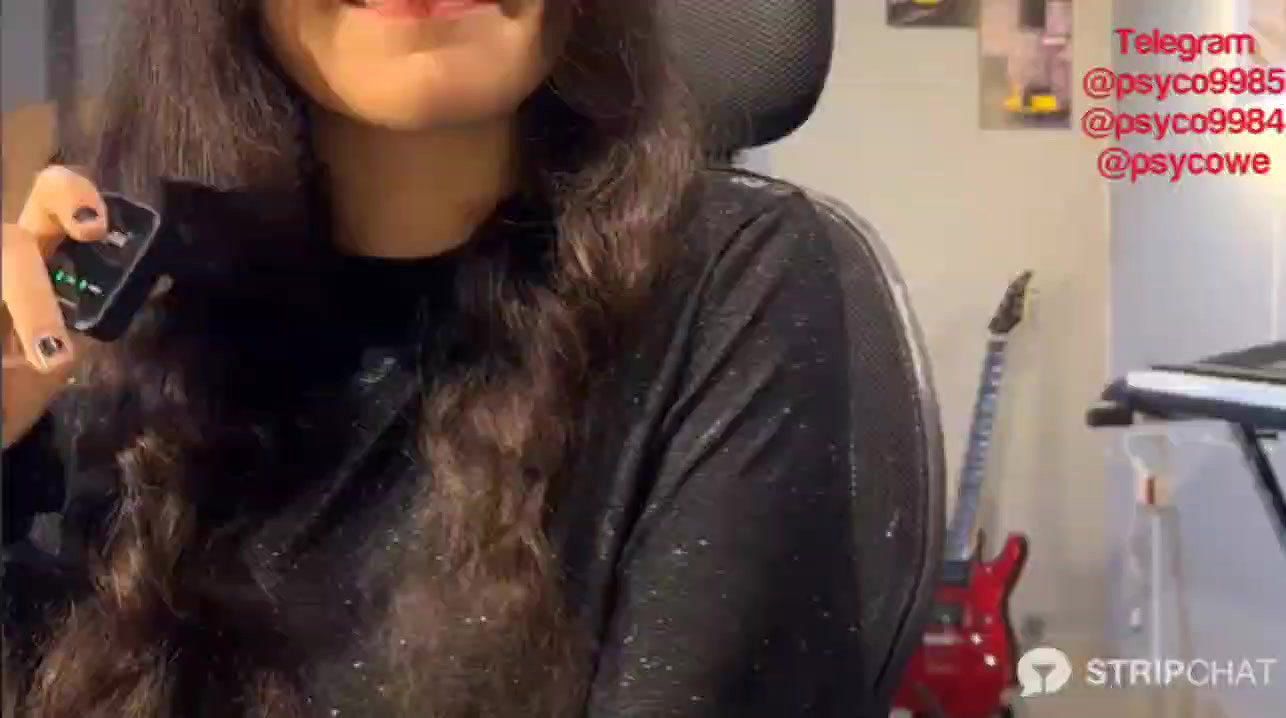 Demieliss 11 private show real face1
