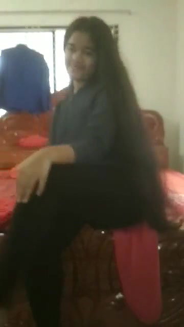 Beautiful Sexy Girl Showing For Lover