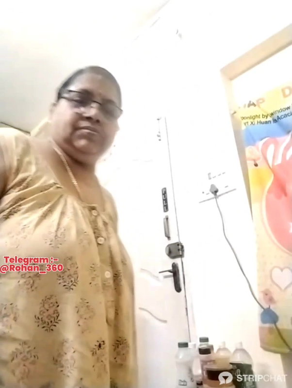 bigbum68 Solo show with face South Tamil MilfGB