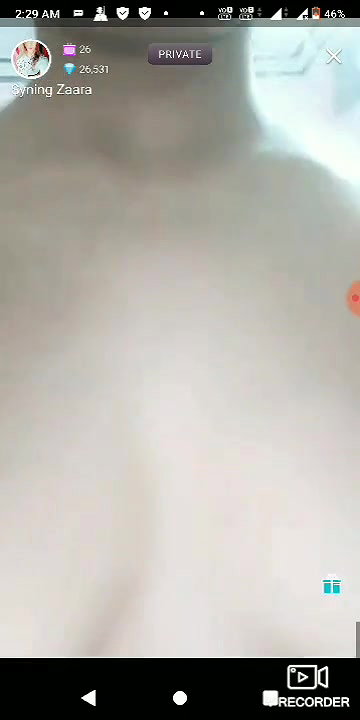 Syning Zaara on tango