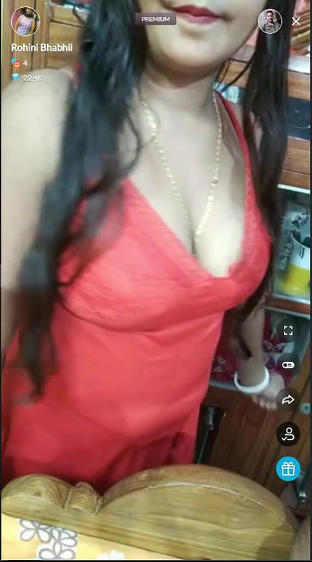 Rohini bhabi show her big boobs