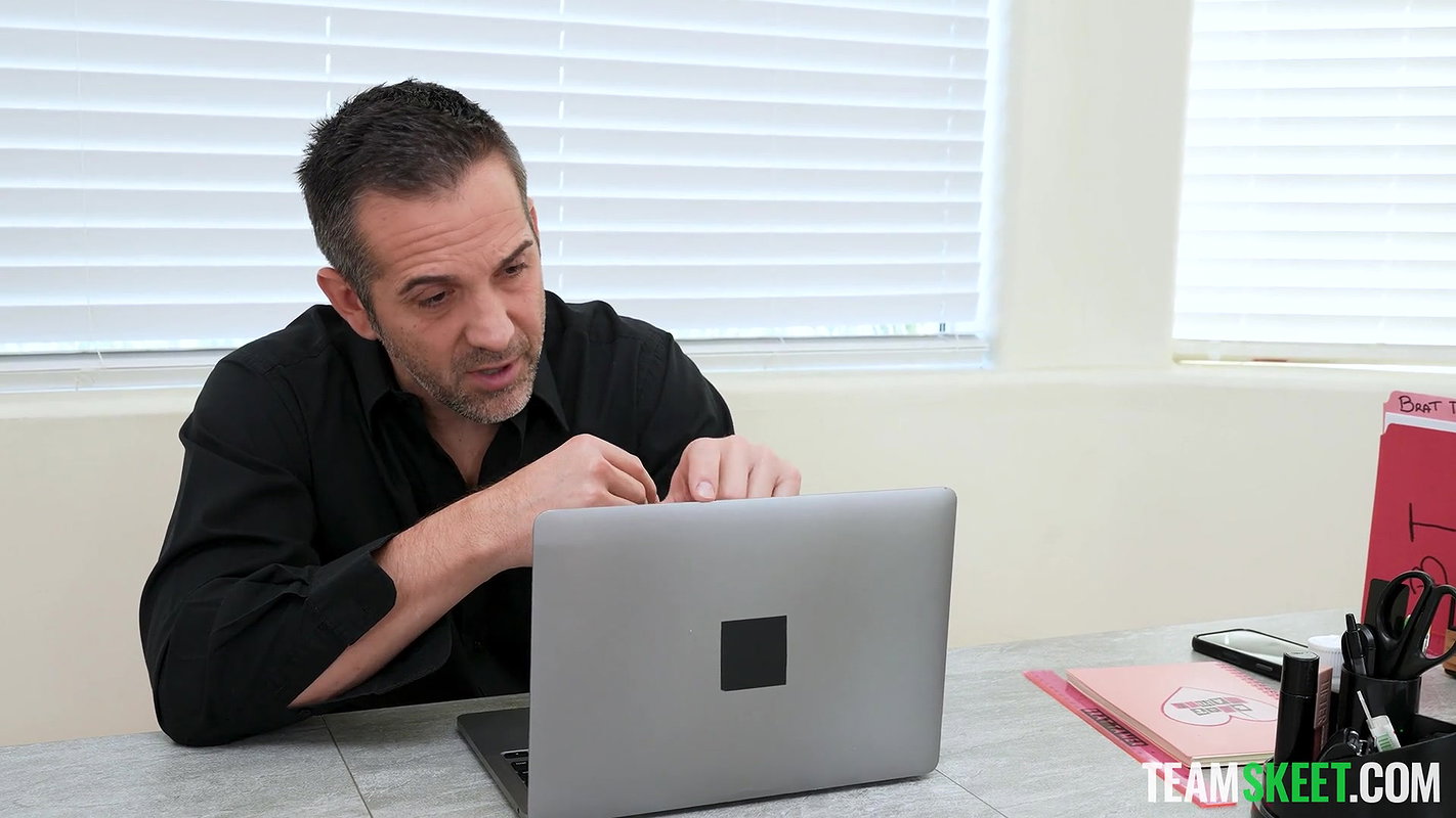 Charlie Forde & Hazel Heart – Groping, Cum Denial, Bondage_ Hazel IsnΓÇÖt the Only Brat Who Needs Taming