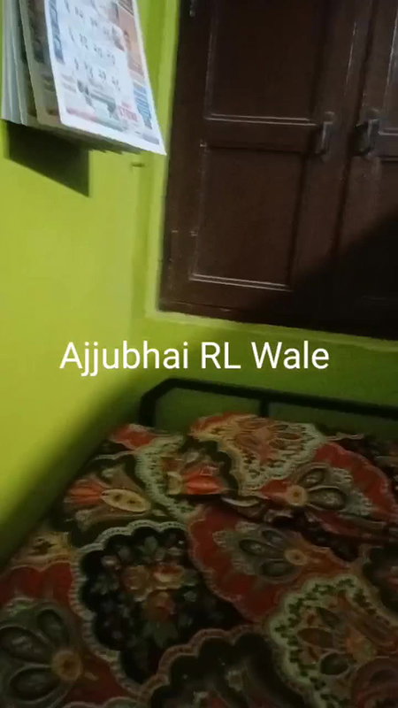 Desi local call girl room video- 20