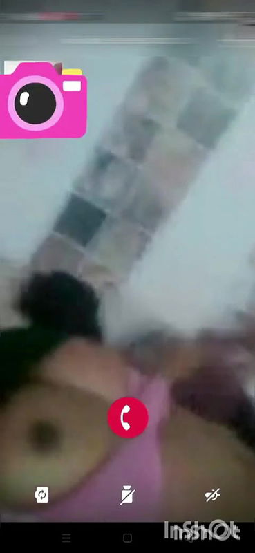 Desi Girl Shows Her Boobs and Pussy On VC