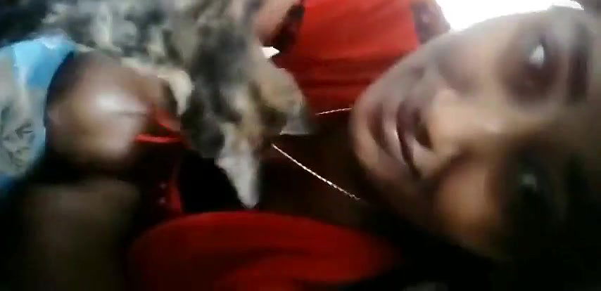 actor swathi naidu hot romance with cat exclusive video.MKV