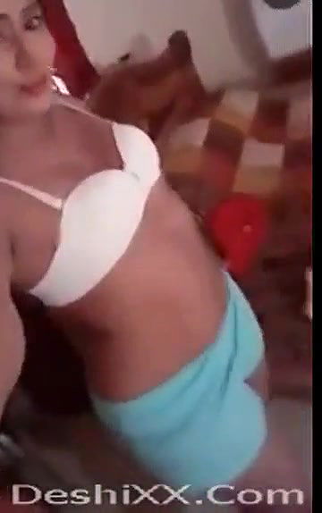 Deshi Bgrade acctress swathi naidu latest selfie stripping video