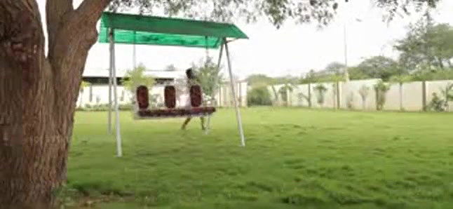 House Owner Romance with Milk Boy in telugu